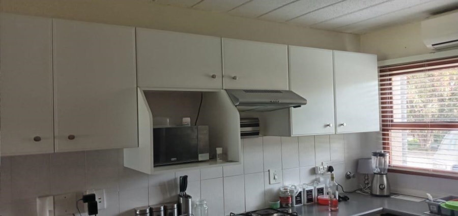 2 Bedroom Property for Sale in Key West North West